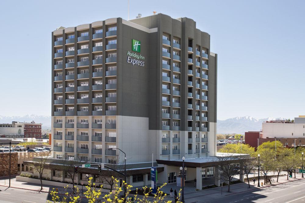 Holiday Inn Express & Suites Bakersfield Airport By Ihg Kültér fotó