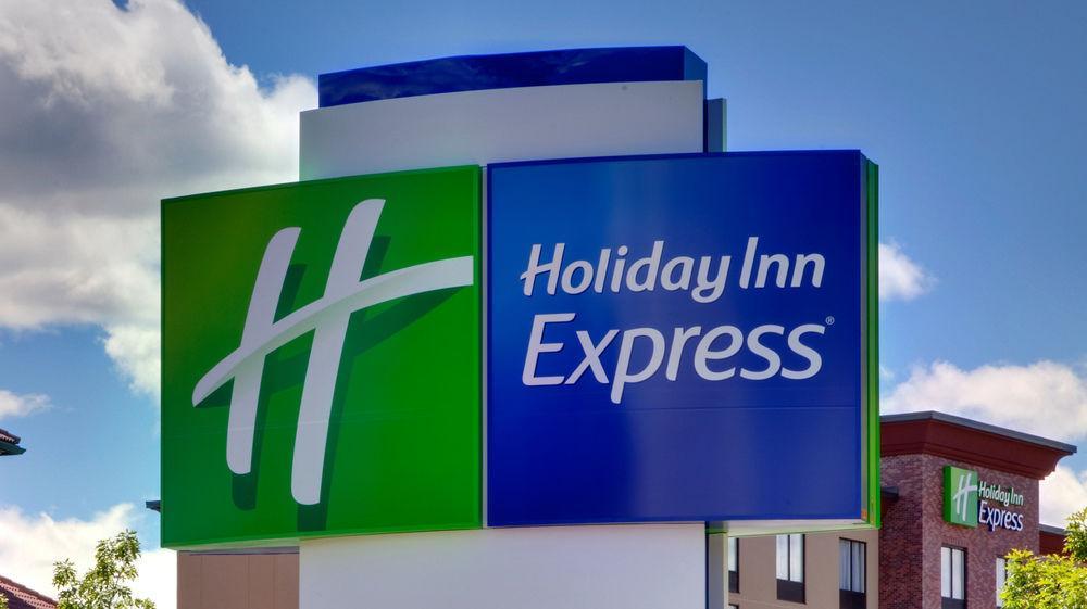 Holiday Inn Express & Suites Bakersfield Airport By Ihg Kültér fotó